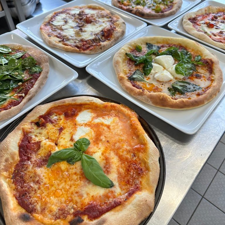 Auswahl Kung Fu Pizzen